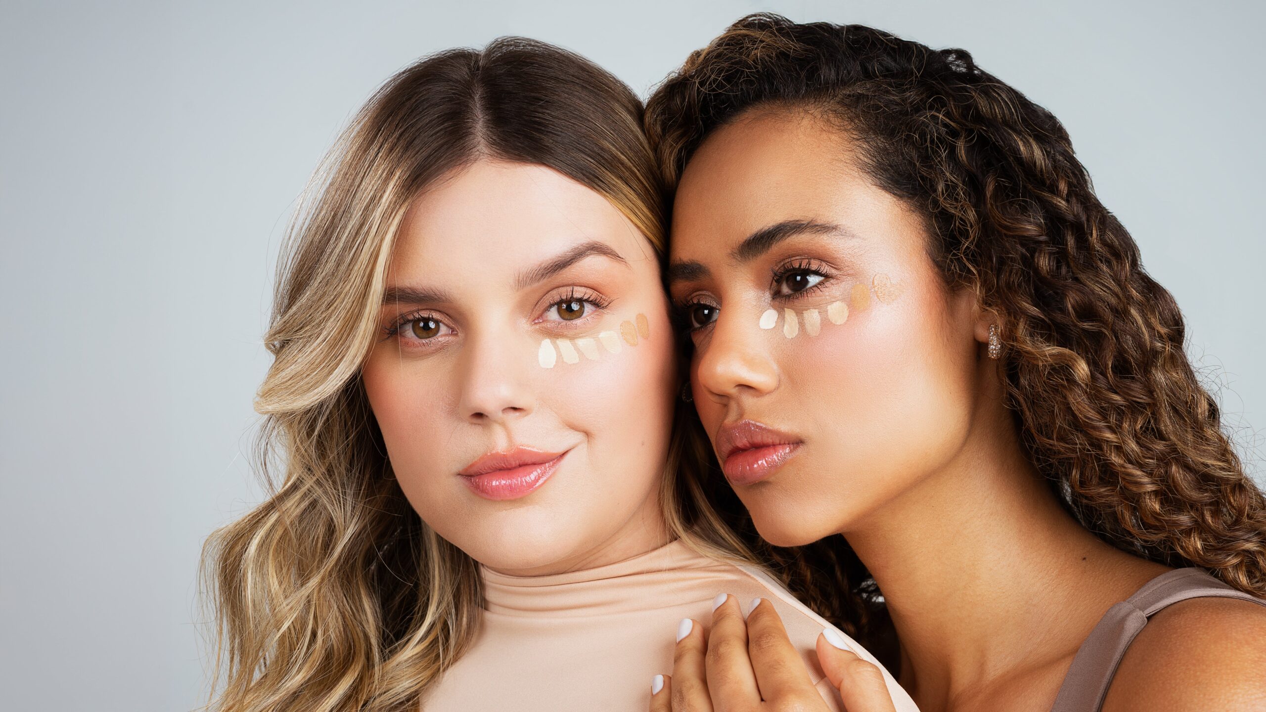 Corrector Líquido De Cobertura Media 8104 Chocolate #5 - Image 3