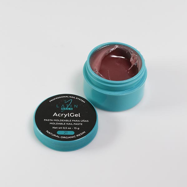 Acrylgel
  15 Gr 21 Latin Nails