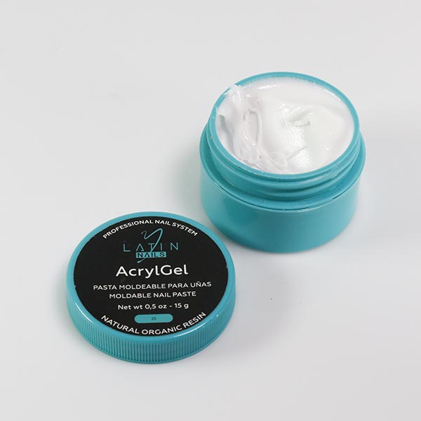 Acrylgel
  15 Gr 25 Latin Nails