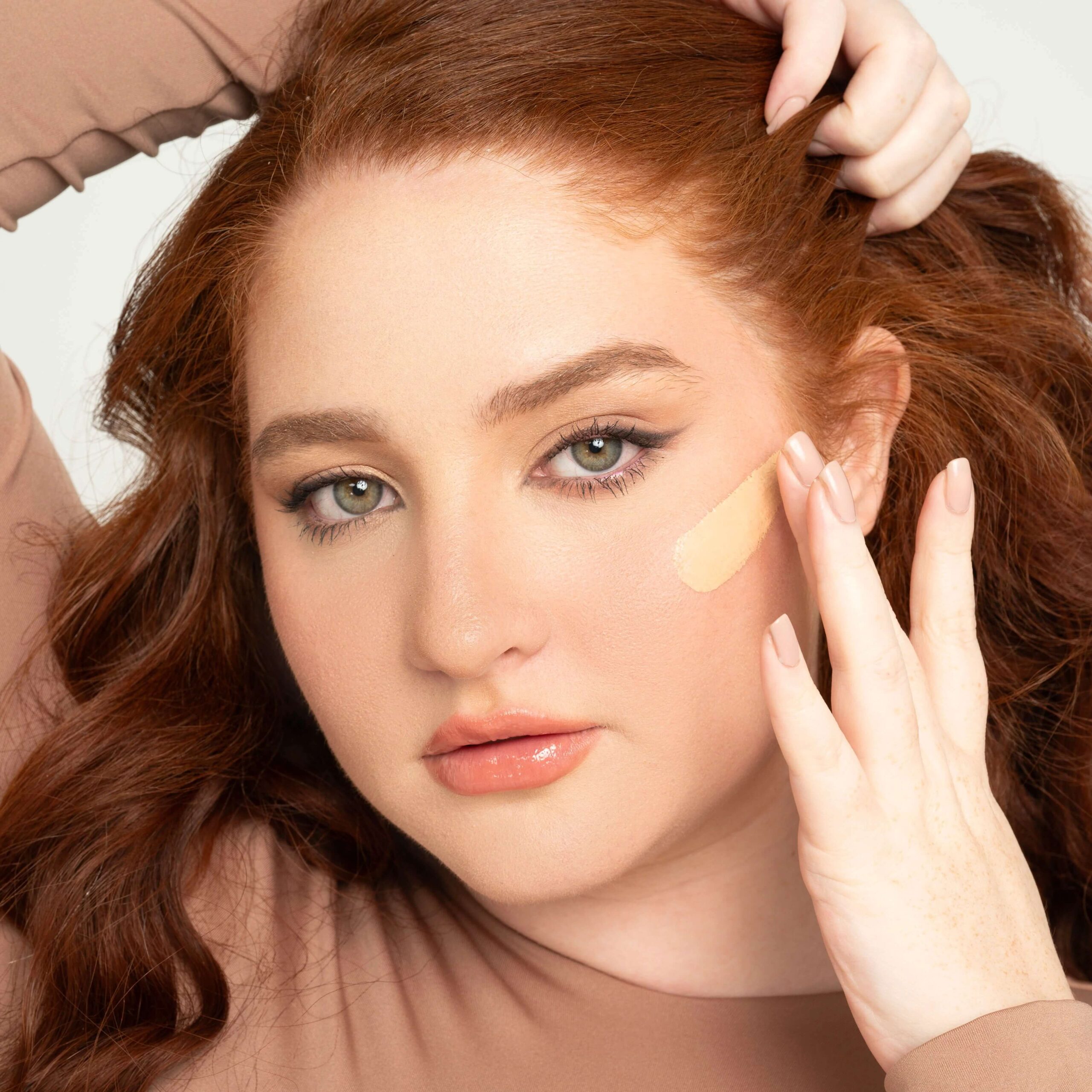 Base Líquida Acabado Natural Larga Duracion 8055 Amendoim
#3 - Image 5