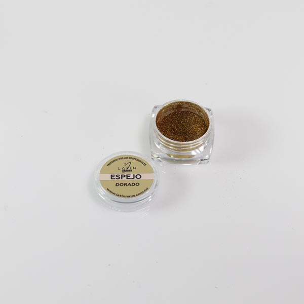 Efecto
  Espejo Dorado Latin Nails